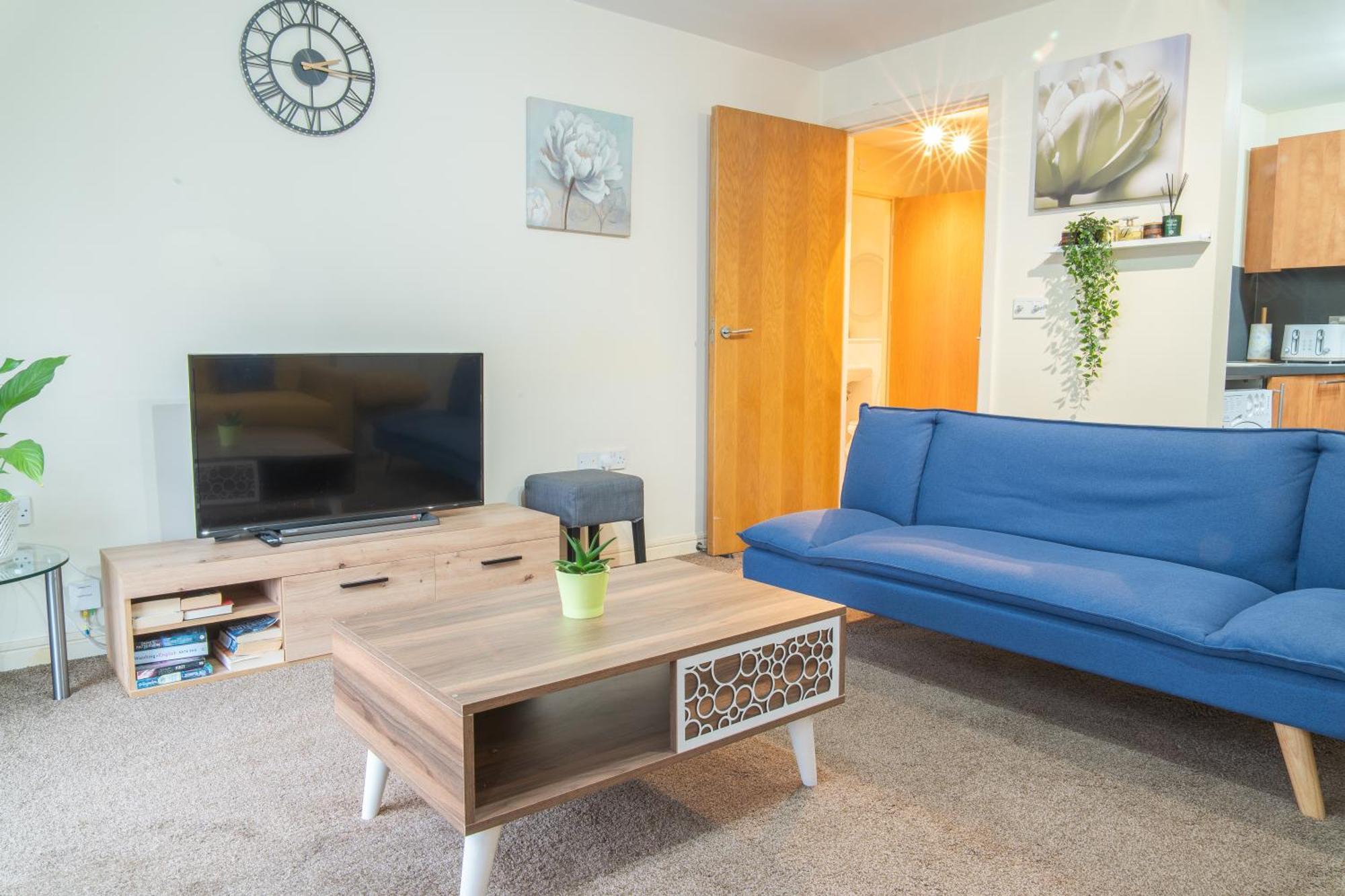 Stay In Our Stylish Flat! & Secure Building & Sleeps Up To 4 Бирмингем Экстерьер фото