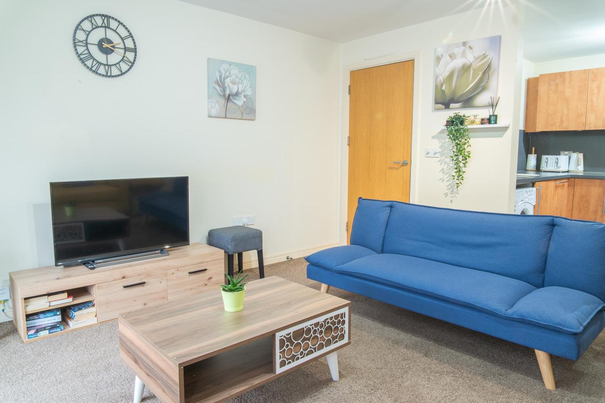 Stay In Our Stylish Flat! & Secure Building & Sleeps Up To 4 Бирмингем Экстерьер фото